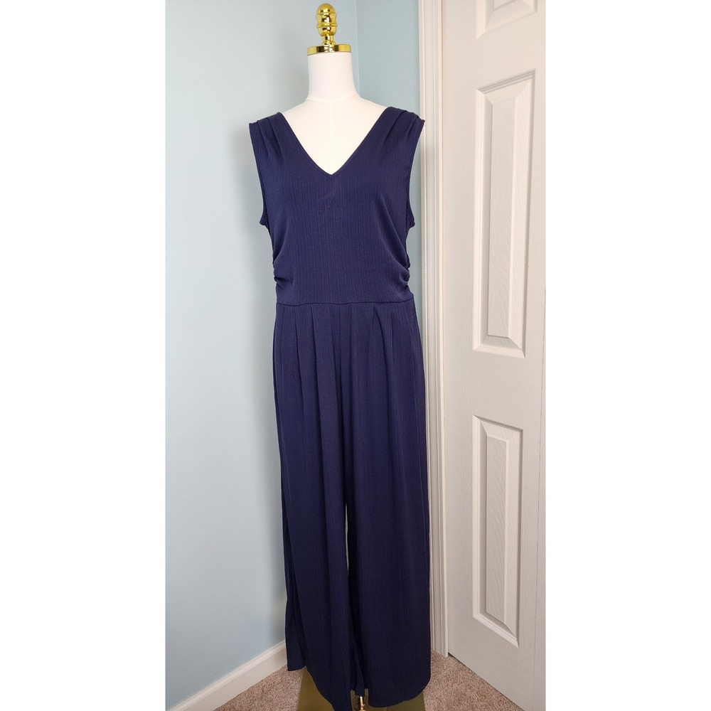 BMJL‎ Womens XL Jumpsuit Navy Blue NWT Ribbed V-Neck Wide Leg Sleeveless